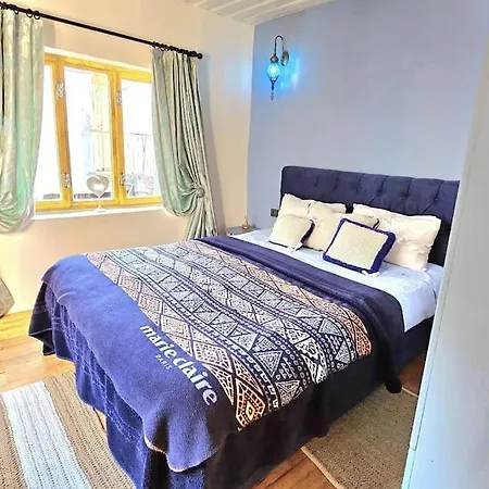 Tatil Evi Vintage Charm In Center *